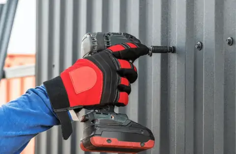 Travaux de zinguerie - Villeneuve-de-Marc